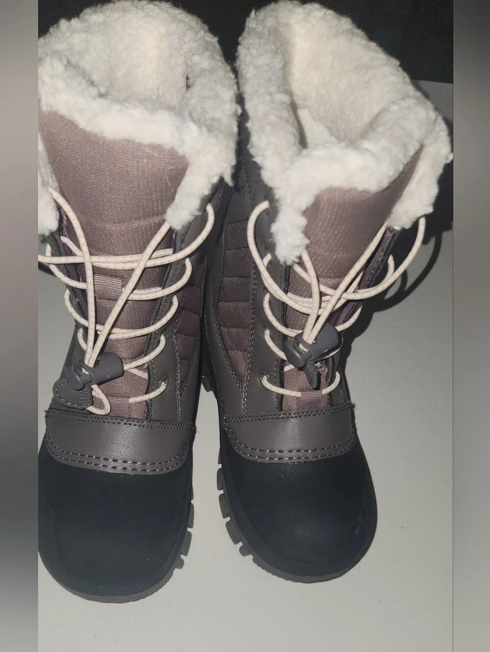 Toddler Snow Boots, Mauve, Sherpa Lining Size 13 Toddler